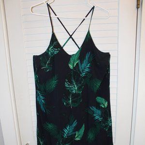 Old Navy Maxi Dress with palm leaves- size large